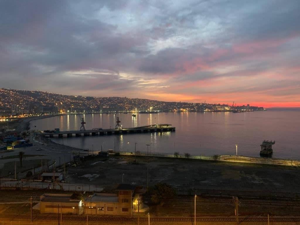 Hom L Estudio Con Vista Al Mar 3pax Valparaíso